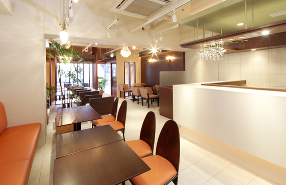 飲食店にも対応する安心安全な施工 | 川口市の光触媒なら安心安全な施工の株式会社アイタック